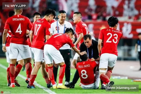 粤媒解析国足困境：伤兵满营下，李源一或成双后腰关键棋子